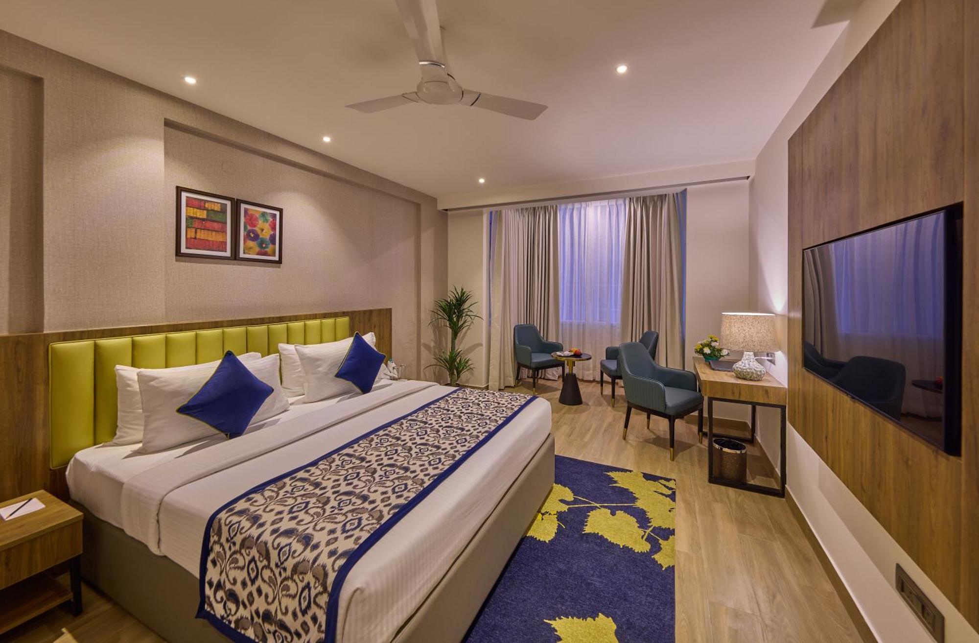 Grand Continent Hebbal A Sarovar Portico Affiliate Hotel บังกาลอร์ ภายนอก รูปภาพ