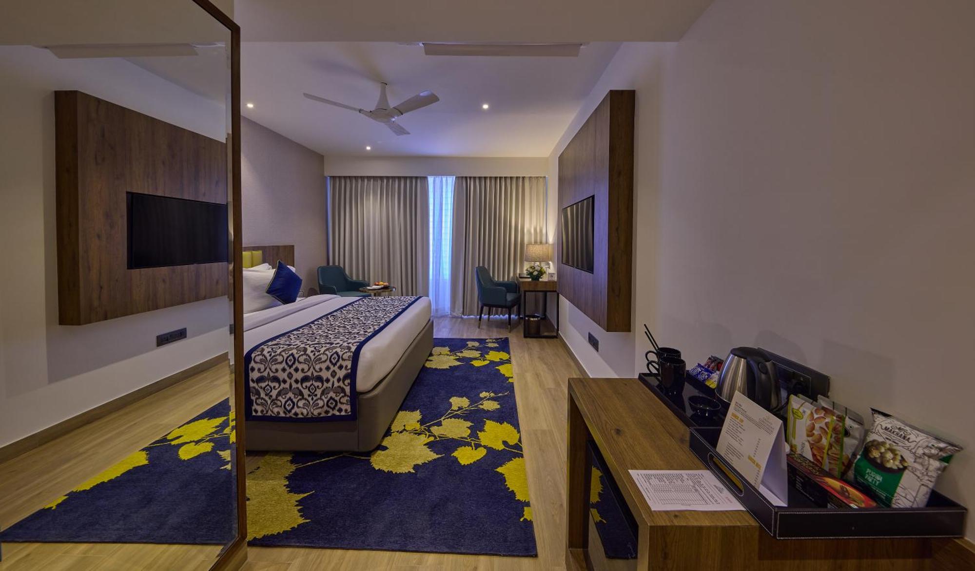 Grand Continent Hebbal A Sarovar Portico Affiliate Hotel บังกาลอร์ ภายนอก รูปภาพ